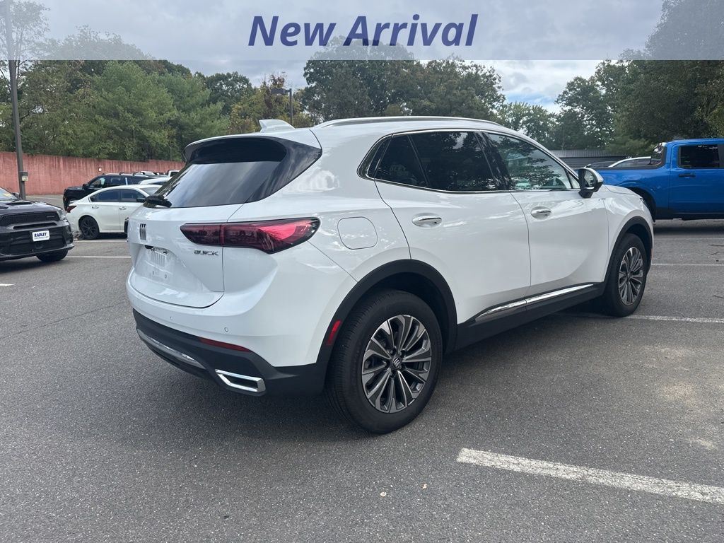 2024 Buick Envision Preferred photo 3