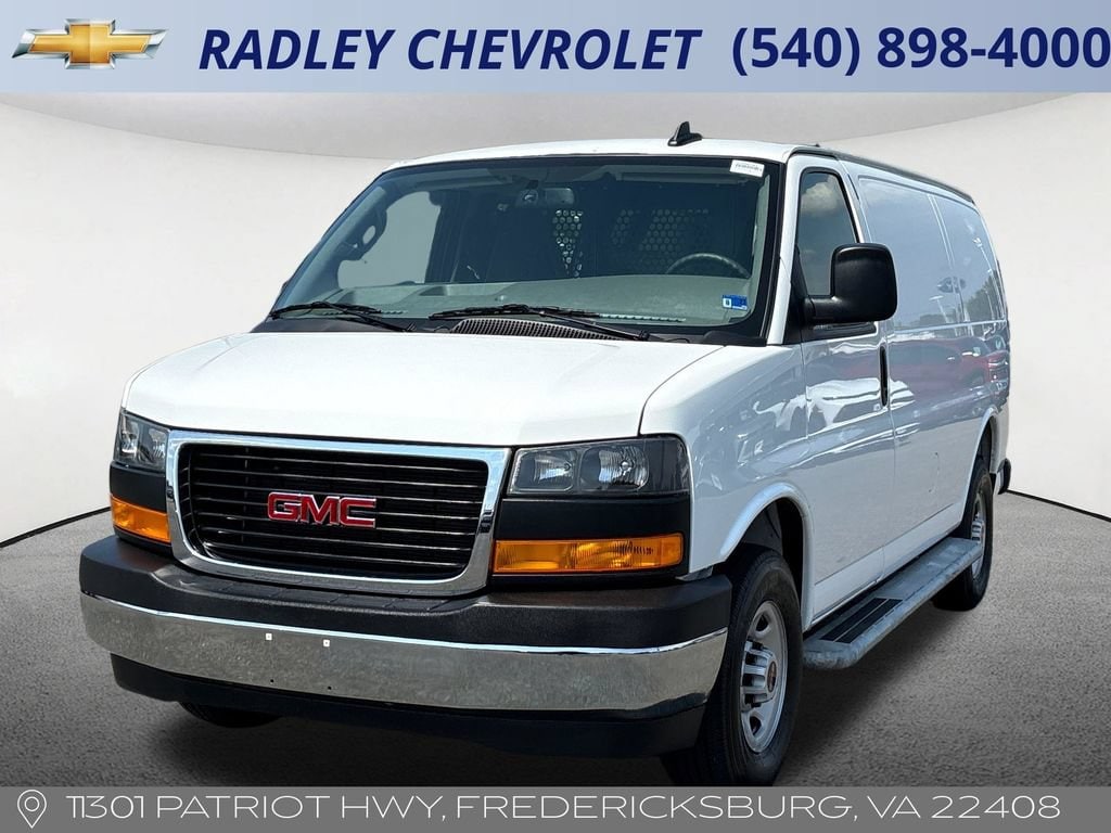 Summit White 2025 GMC Savana Cargo Van Rear-Wheel Drive 8-Speed Automatic