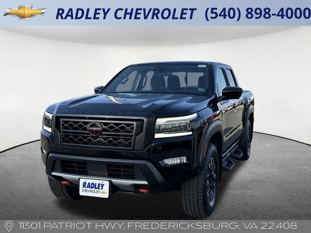 2023 Nissan Frontier PRO-4X's photo