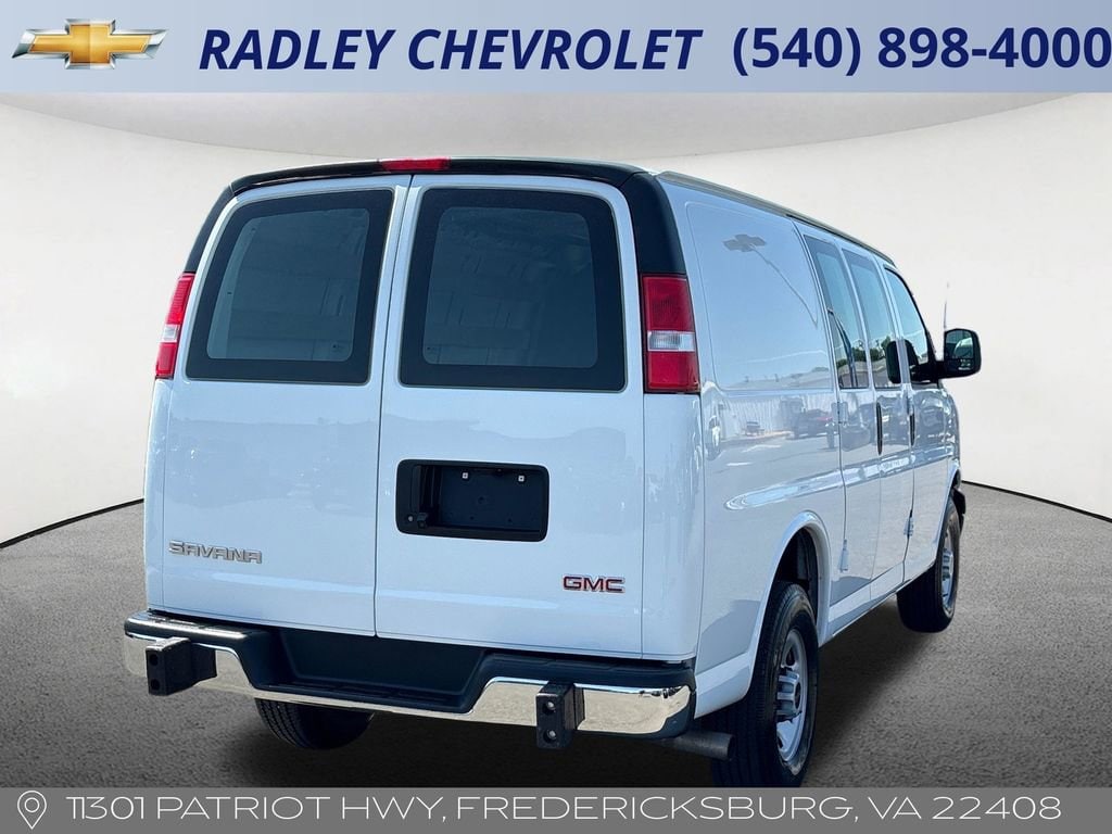 2024 GMC Savana Cargo Work Van - Photo 15