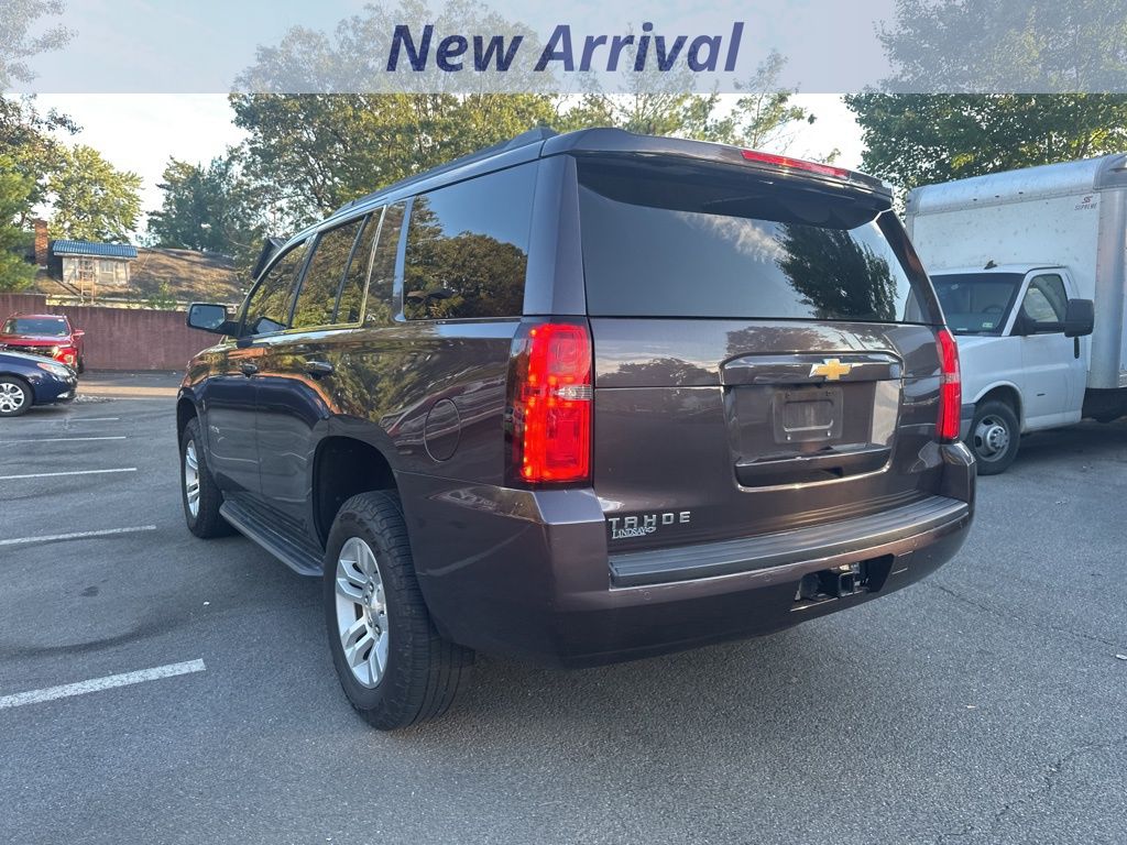 2016 Chevrolet Tahoe LS photo 4