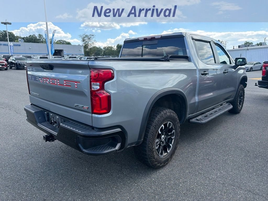 2024 Chevrolet Silverado 1500 ZR2 - Photo 8