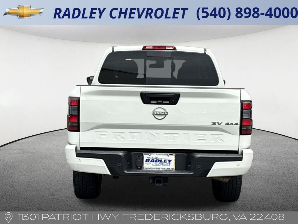 2024 Nissan Frontier SV photo 4