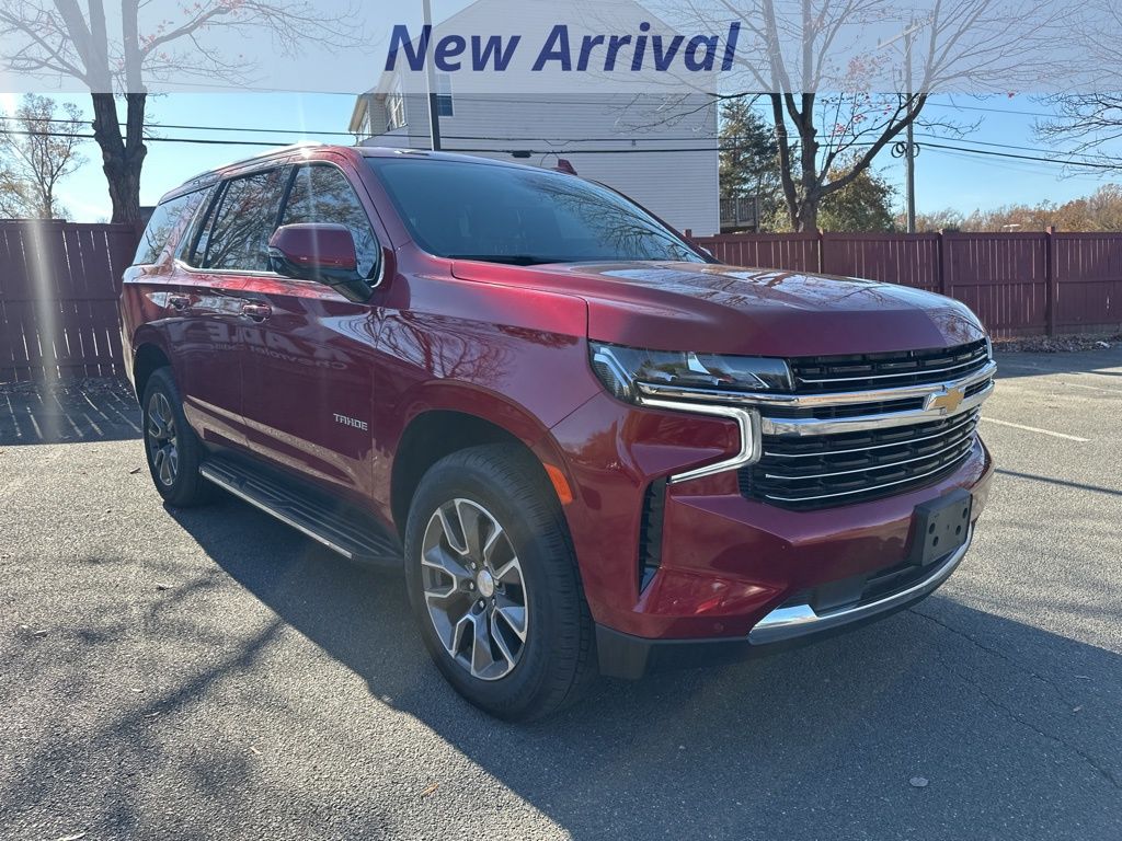 2023 Chevrolet Tahoe LT photo 2