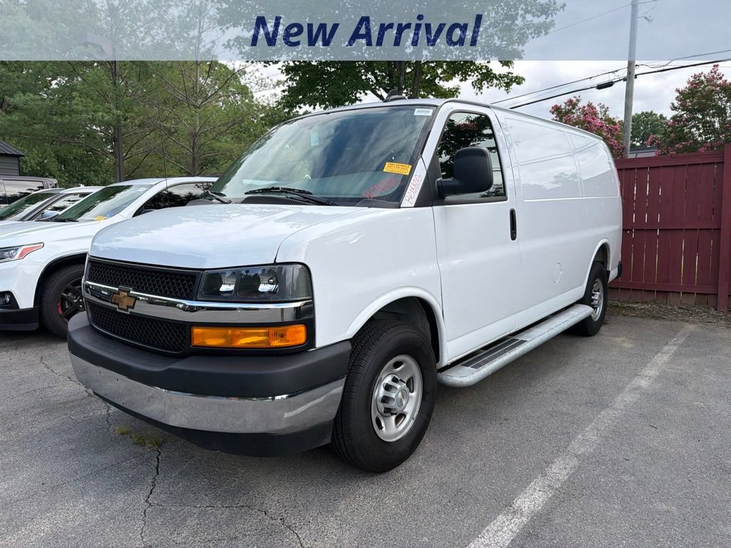 2025 Chevrolet Express Cargo Van