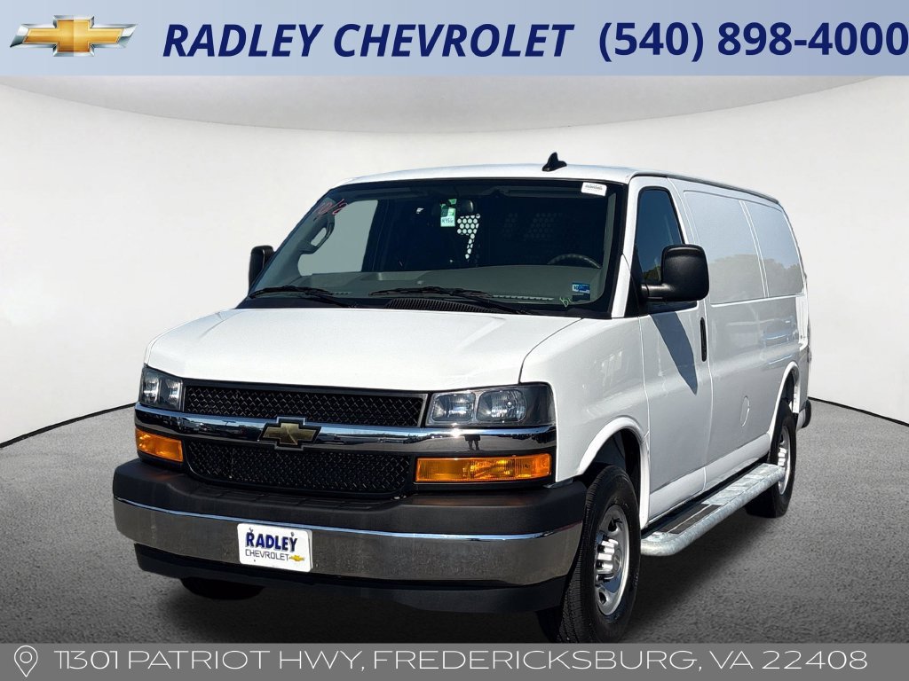 2025 Chevrolet Express Cargo