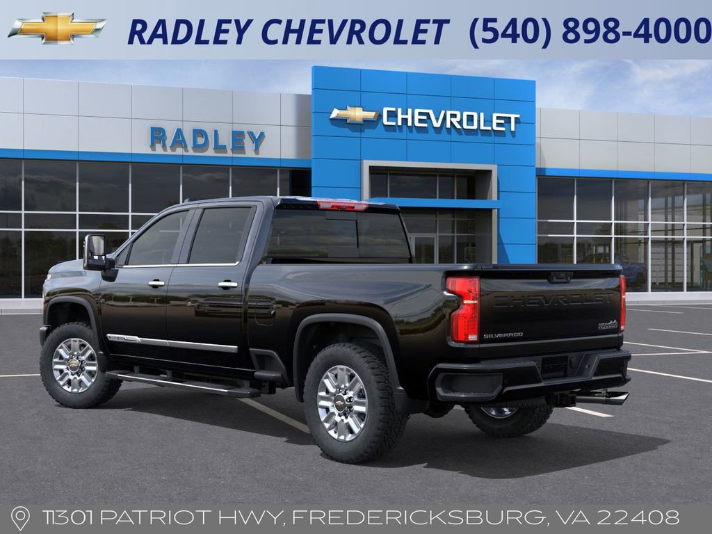 2025 Chevrolet Silverado 2500HD High Country photo 3