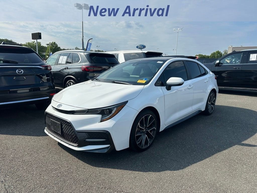 2022 Toyota Corolla SE CVT's photo