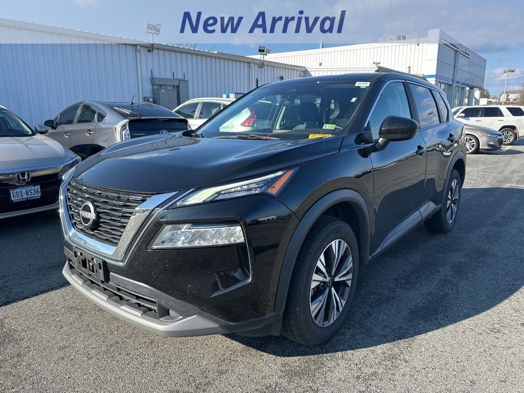 2023 Nissan Rogue SV's photo