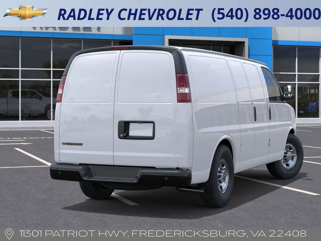 2025 Chevrolet Express Cargo 3500 Van photo 3