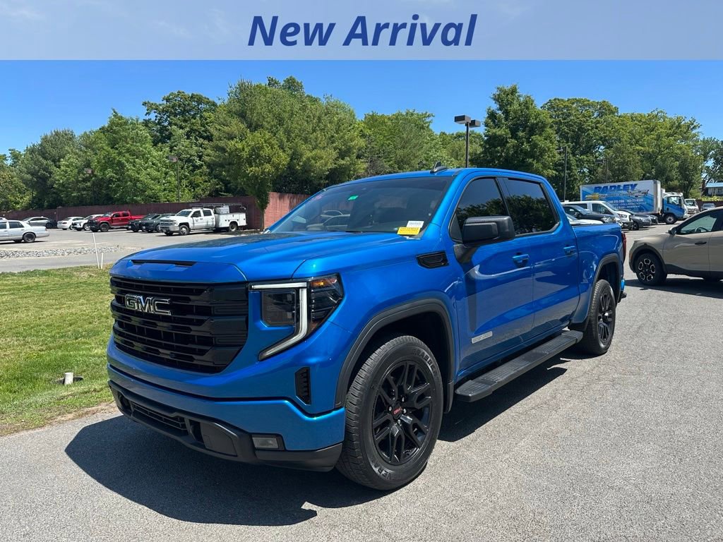 2023 GMC Sierra 2WD Crew Cab Short Box Elevation's photo