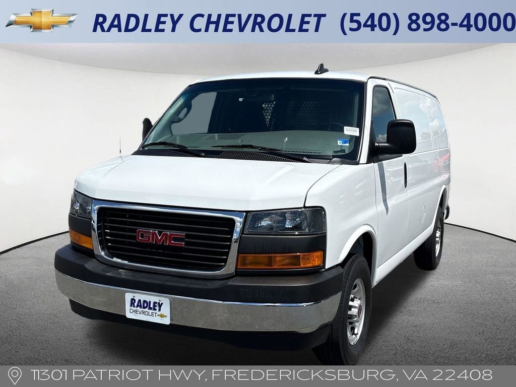 2024 GMC Savana 2500's photo
