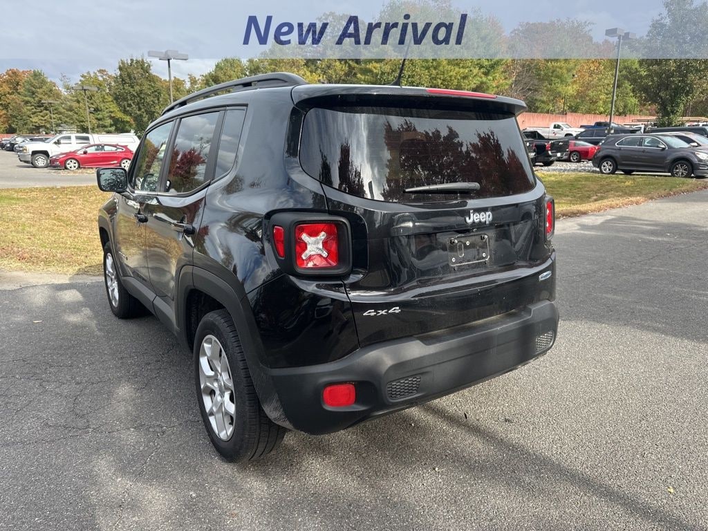 Used 2017 Jeep Renegade Latitude SUV