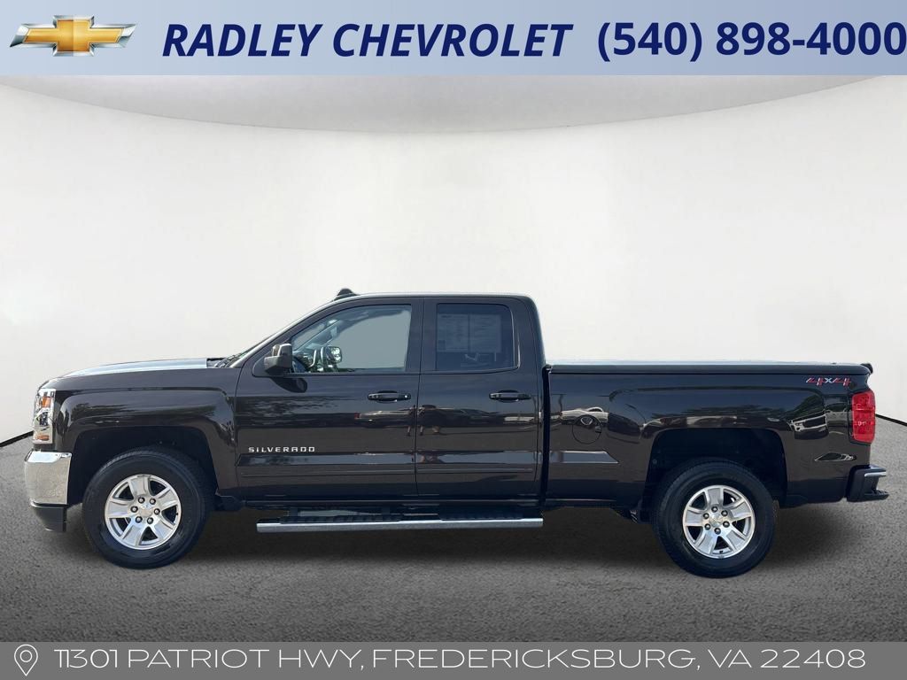 Used 2018 Chevrolet Silverado 1500 LT with VIN 1GCVKREC9JZ143906 for sale in Fredericksburg, VA