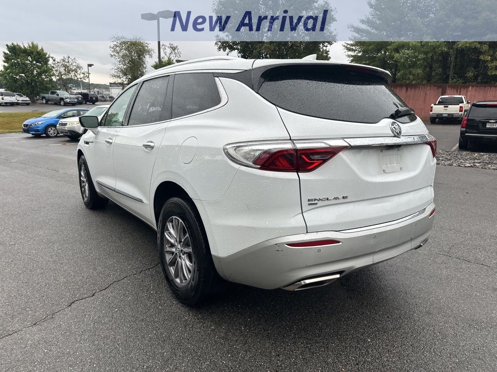 2024 Buick Enclave Premium photo 4