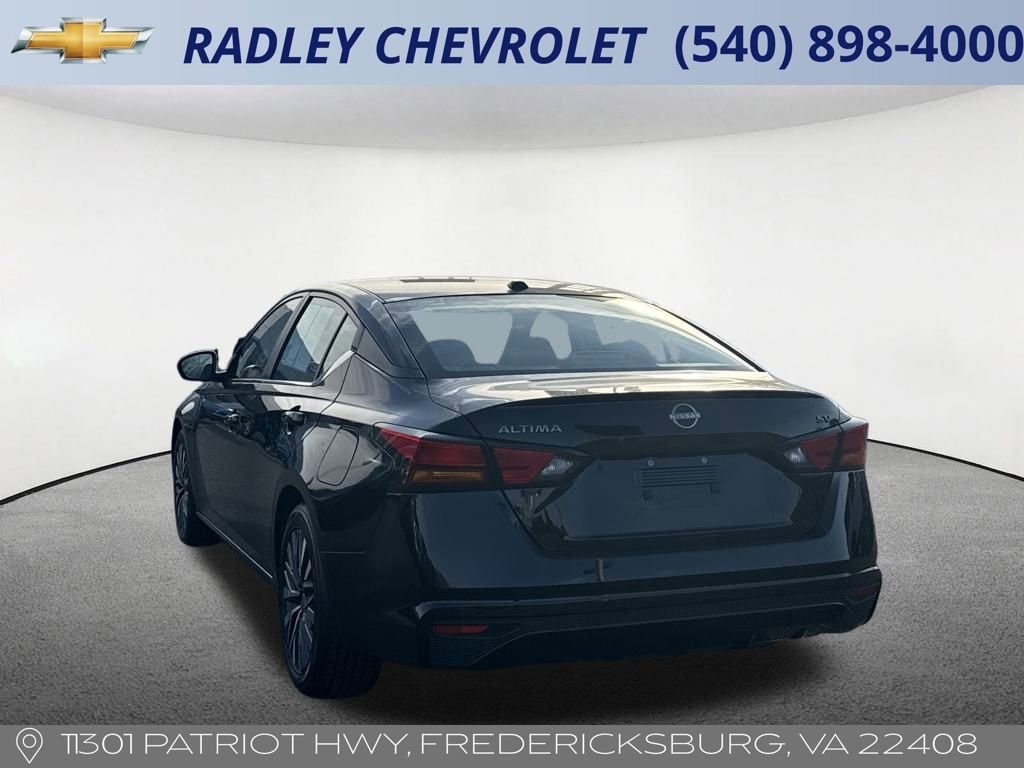 Used 2023 Nissan Altima 2.5 SV Sedan