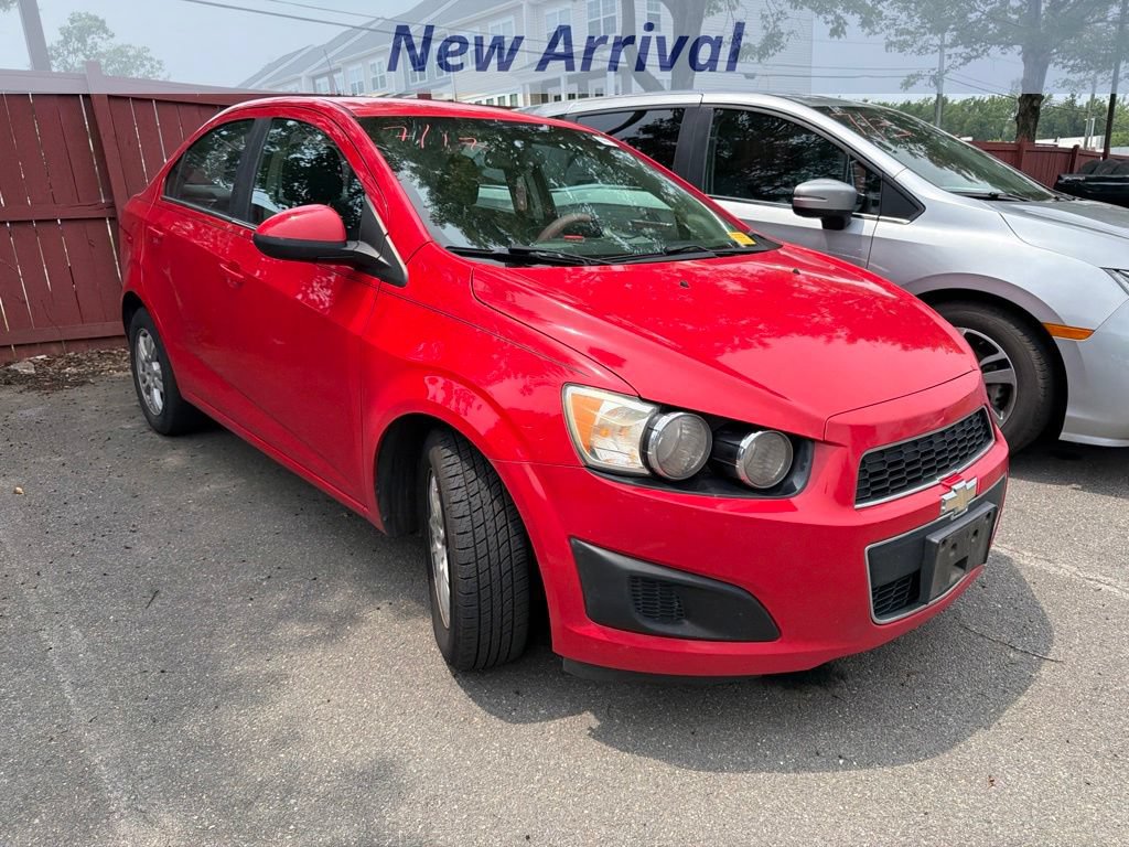Used 2015 Chevrolet Sonic LT with VIN 1G1JC5SG9F4126998 for sale in Fredericksburg, VA