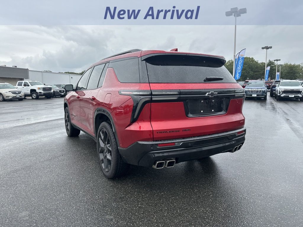 2025 Chevrolet Traverse RS photo 4