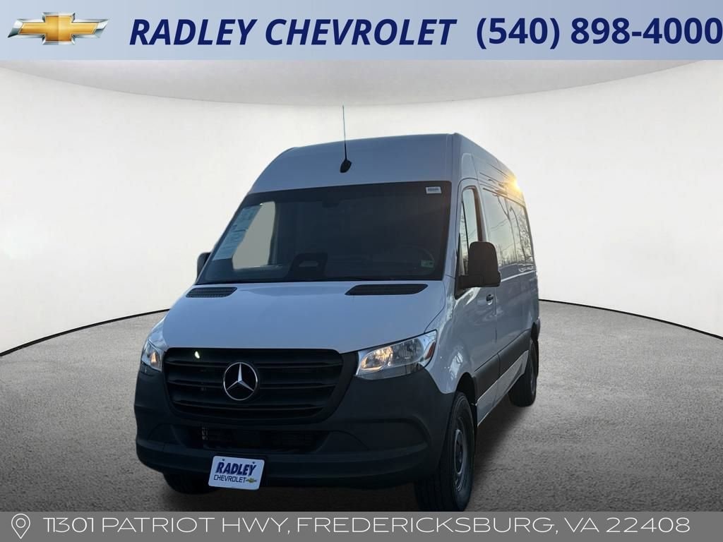 2025 Mercedes-Benz Sprinter Cargo Van Base's photo