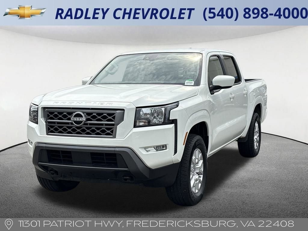 2024 Nissan Frontier SV's photo
