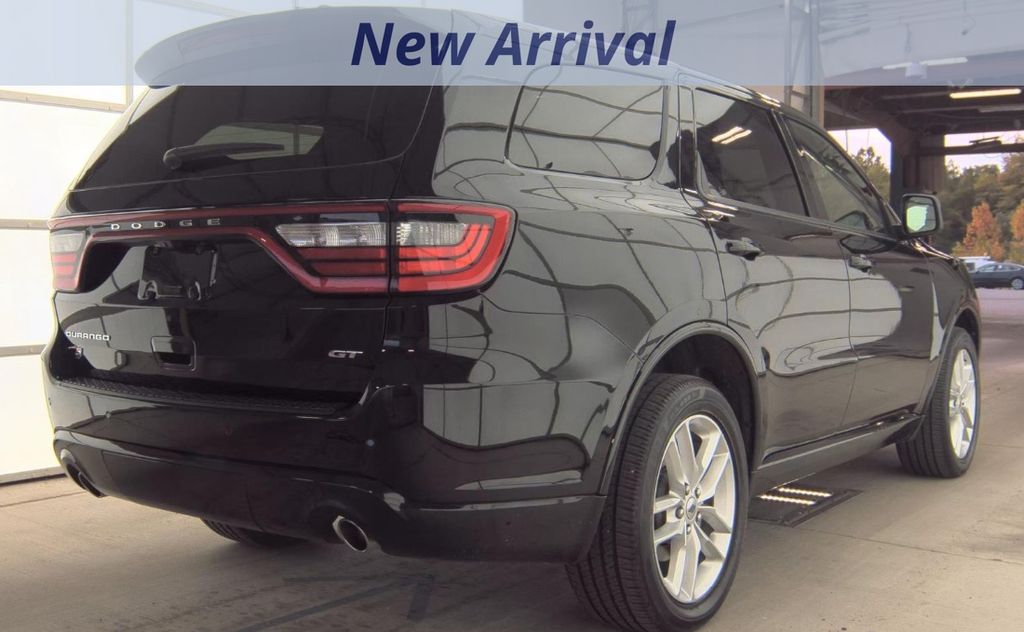 2022 Dodge Durango GT photo 3