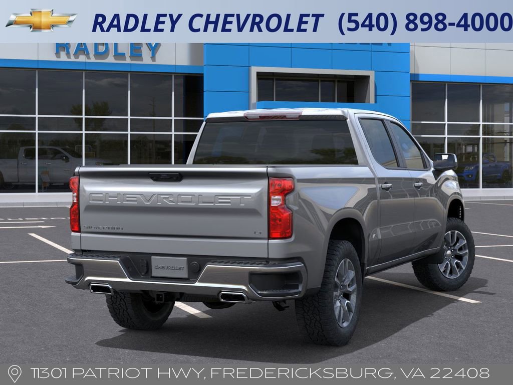 2026 Chevrolet Silverado 1500 LT photo 2