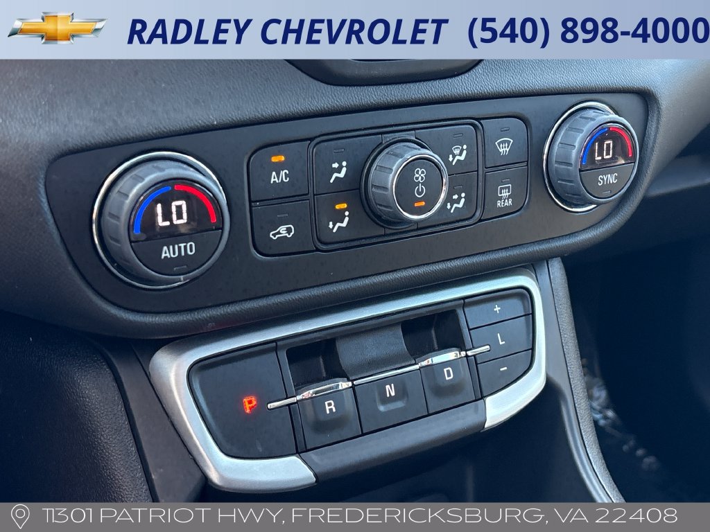 2023 GMC Terrain SLT - Photo 10