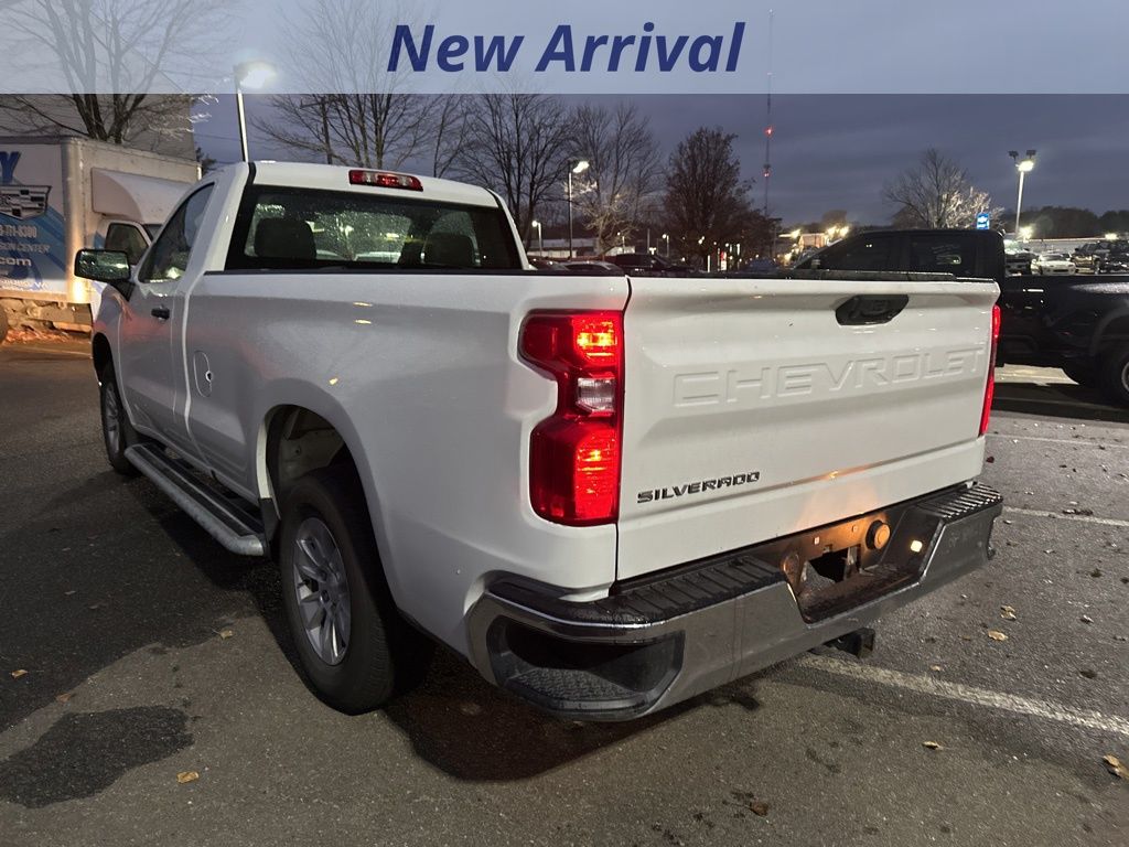 2024 Chevrolet Silverado 1500 photo 4