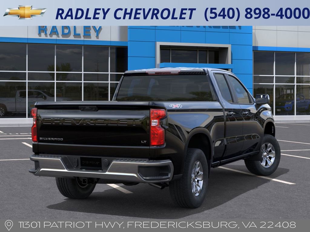2026 Chevrolet Silverado 1500 LT photo 4