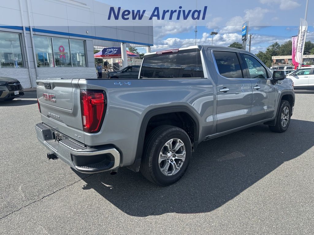 2024 Gmc Sierra 1500 SLT photo 3