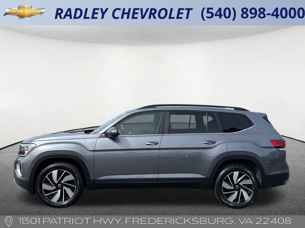 2025 Volkswagen Atlas SE w/Tech - Photo 16