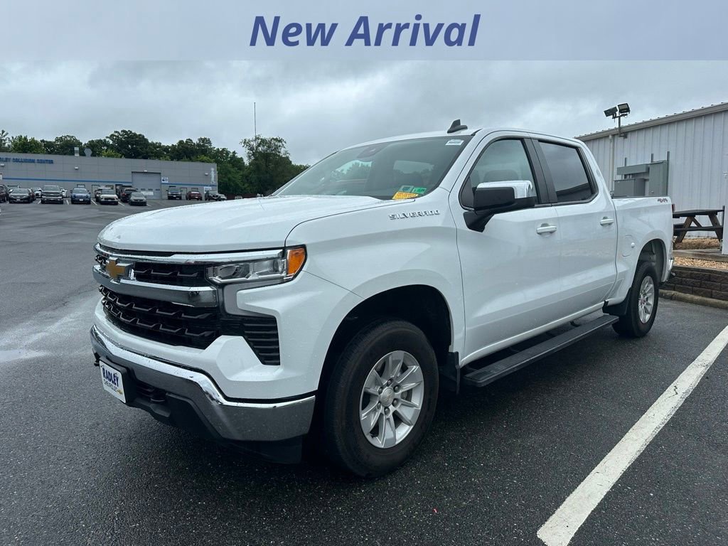 2023 Chevrolet Silverado 1500 LT 4X4 Crew Cab Short Box's photo