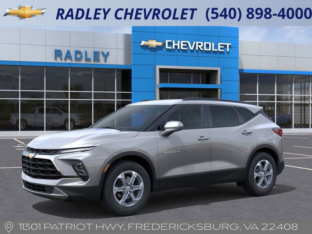 2025 Chevrolet Blazer 2LT photo 2
