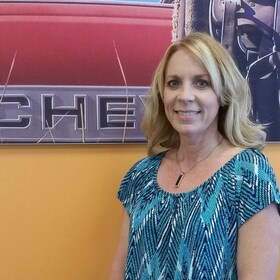 Staff member Karen Jerman from ID_40e0b70afcd2