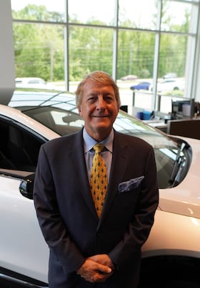 Staff member Jonathan Pittman from ID_40e0b70afcd2