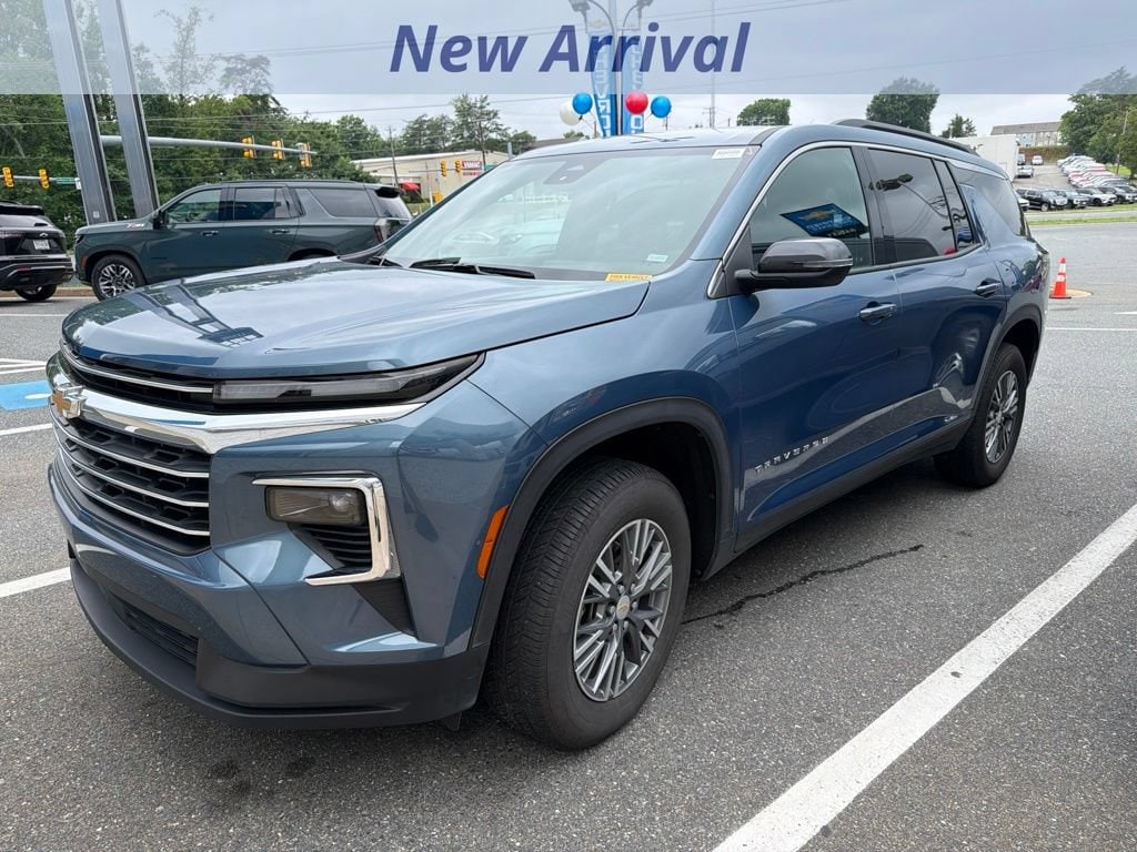 2025 Chevrolet Traverse SUV 