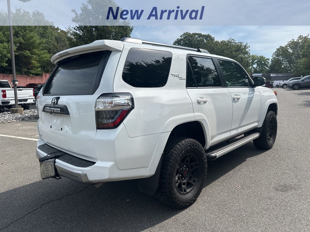 2024 Toyota 4Runner TRD Off-Road Premium photo 3