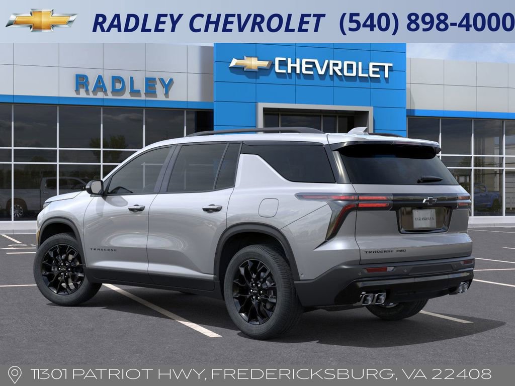 2026 Chevrolet Traverse photo 2