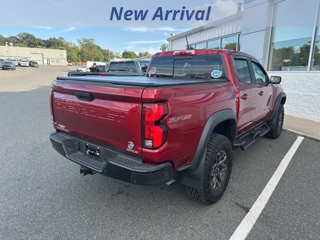 2024 Chevrolet Colorado ZR2 photo 3