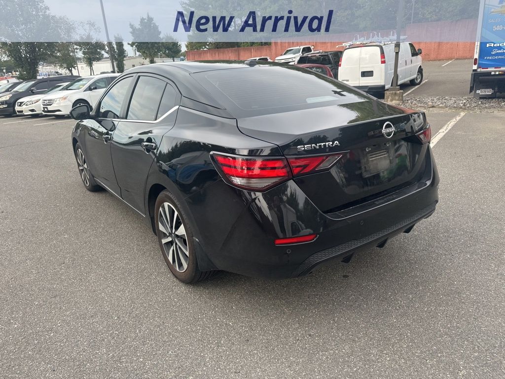 2025 Nissan Sentra SV photo 4