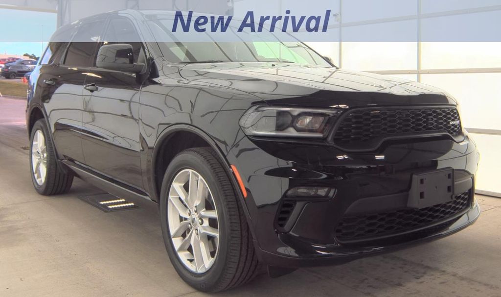 2022 Dodge Durango GT photo 2