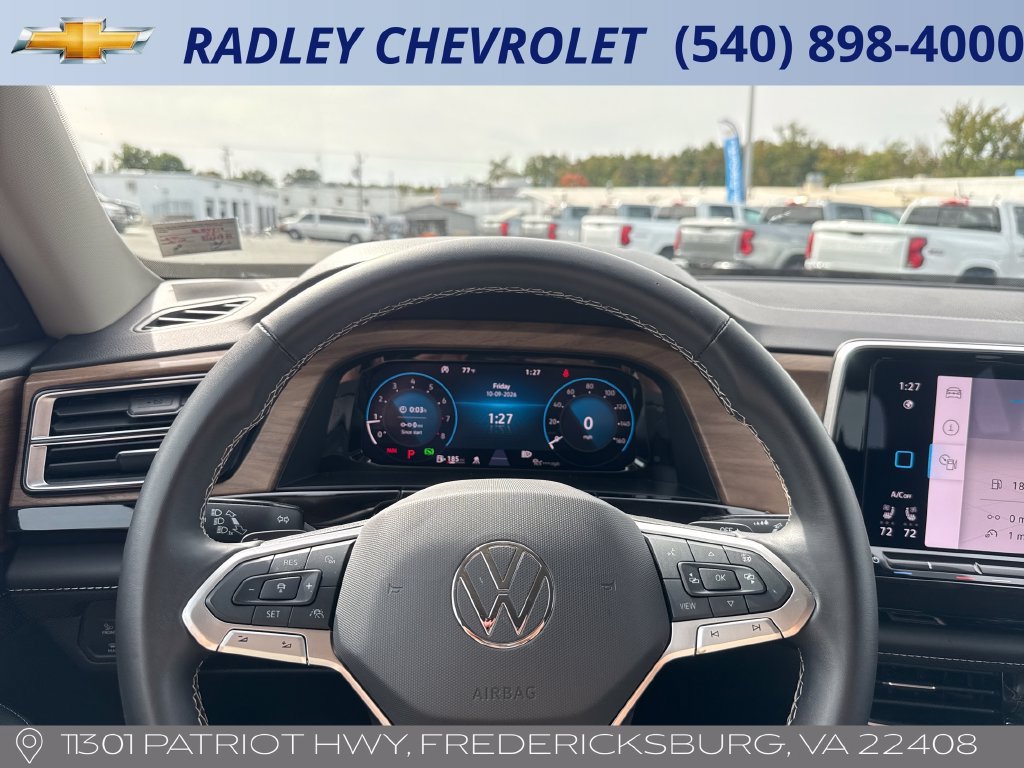 2025 Volkswagen Atlas SE w/Tech - Photo 6