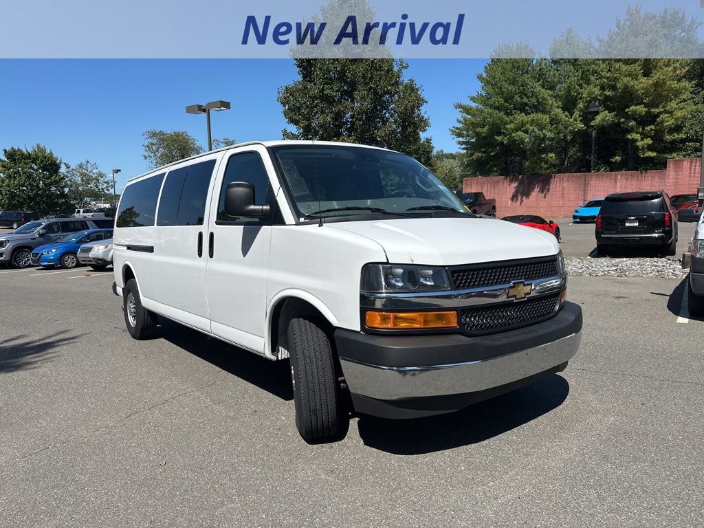2024 Chevrolet Express 3500 LT photo 2