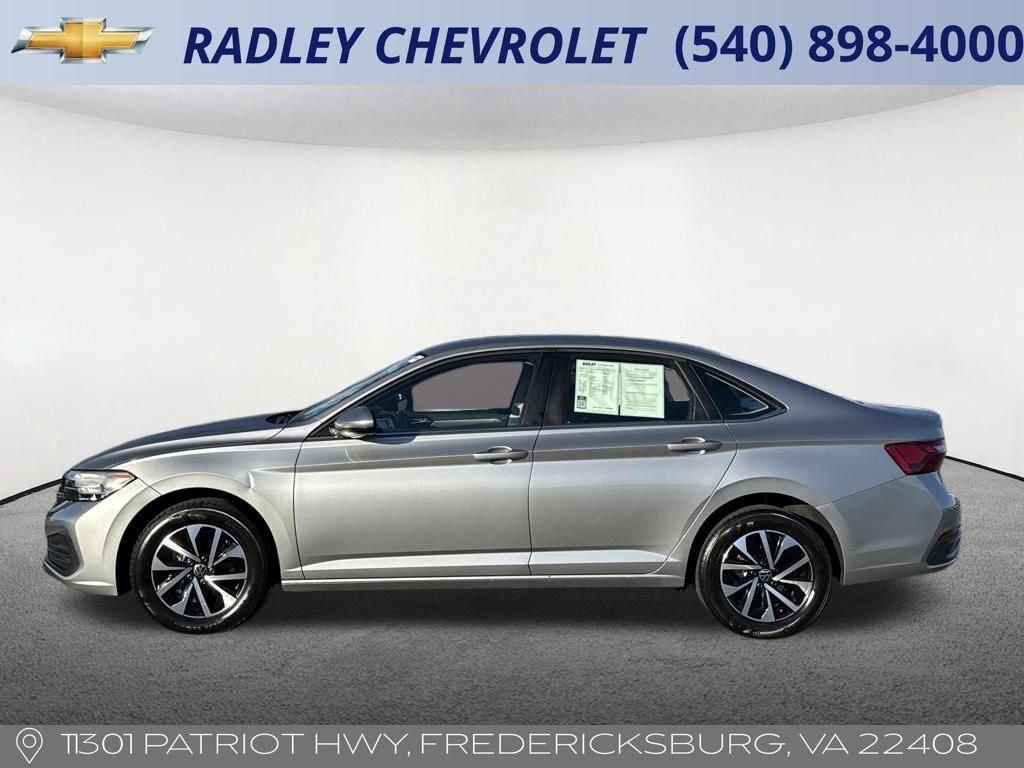 Used 2024 Volkswagen Jetta 1.5T S Sedan