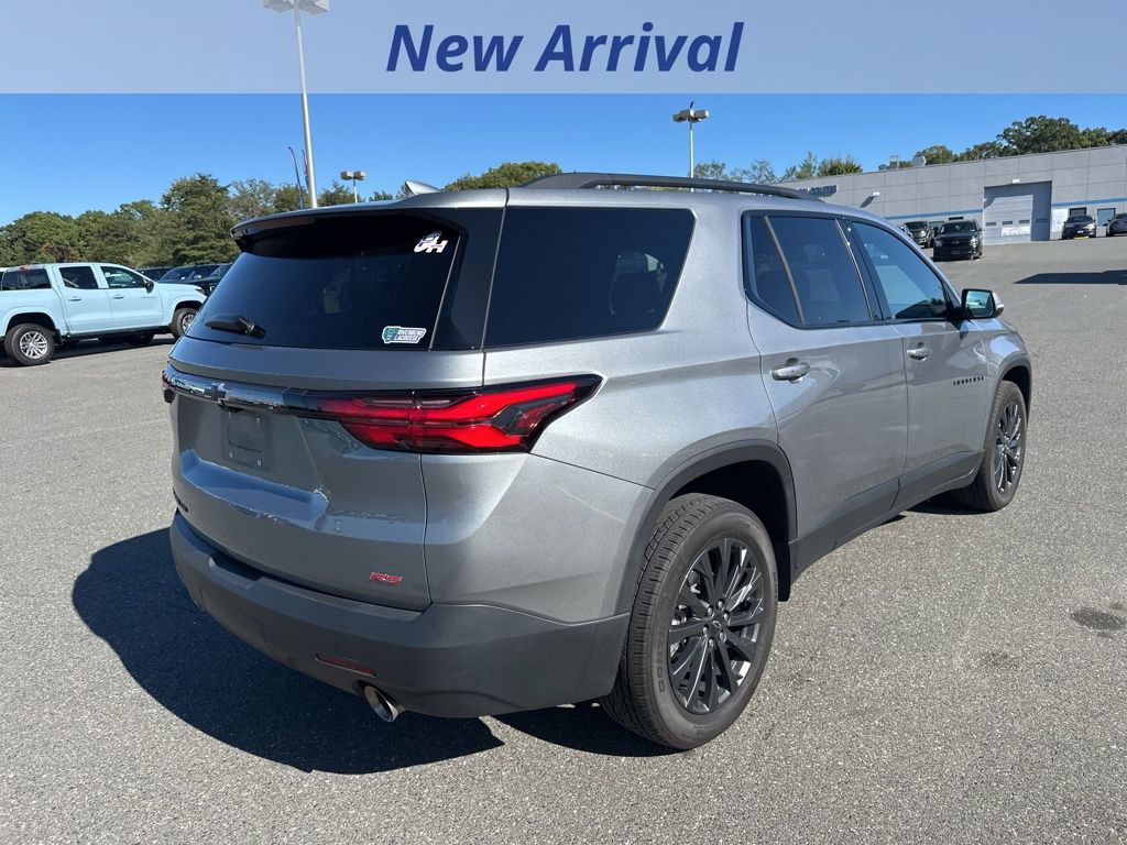 2023 Chevrolet Traverse RS photo 3