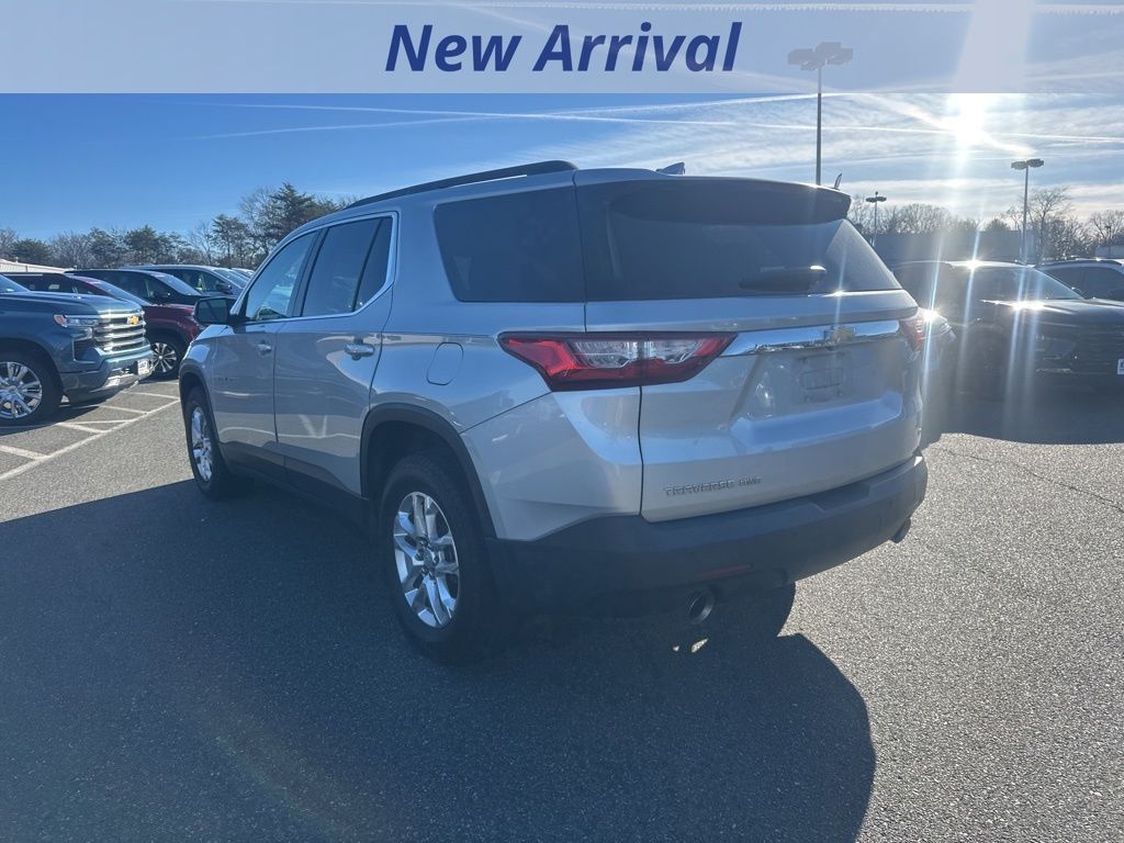 2020 Chevrolet Traverse 3LT photo 3