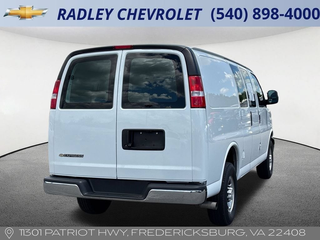 2024 Chevrolet Express Cargo Work Van - Photo 15
