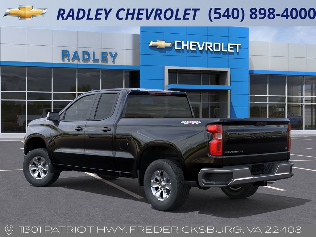 2026 Chevrolet Silverado 1500 LT photo 3