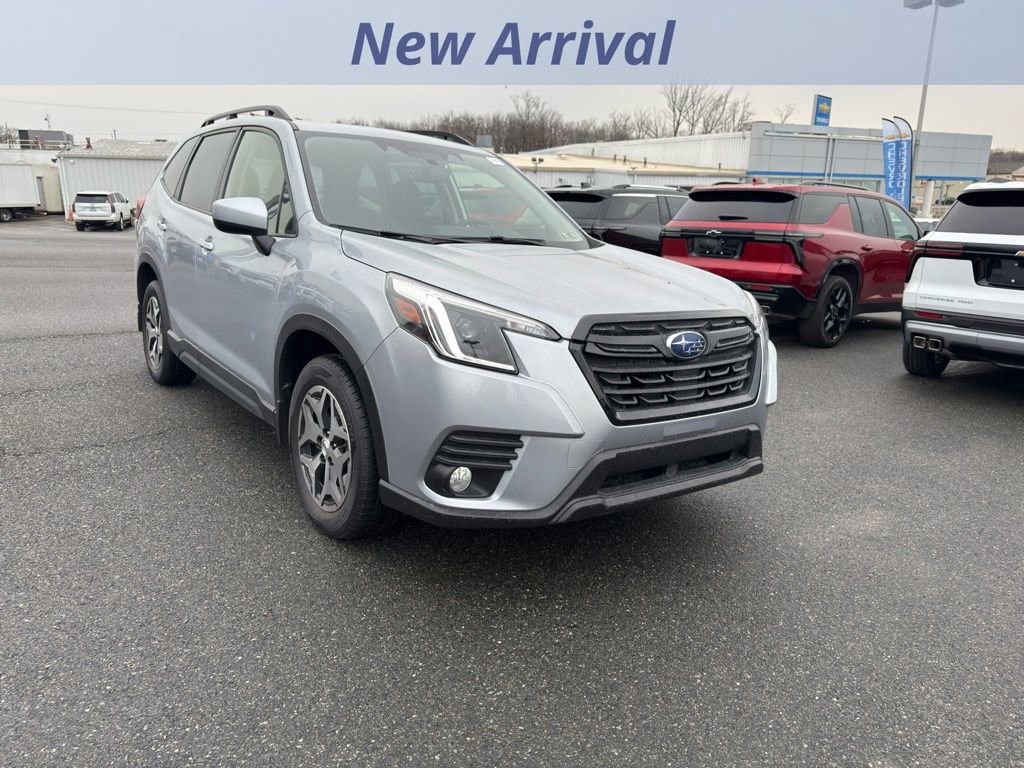 Used 2023 Subaru Forester Premium SUV