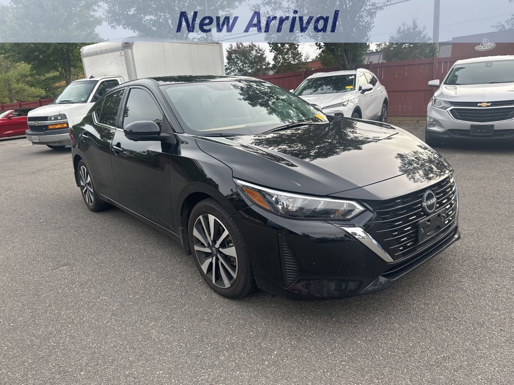 2025 Nissan Sentra SV photo 2